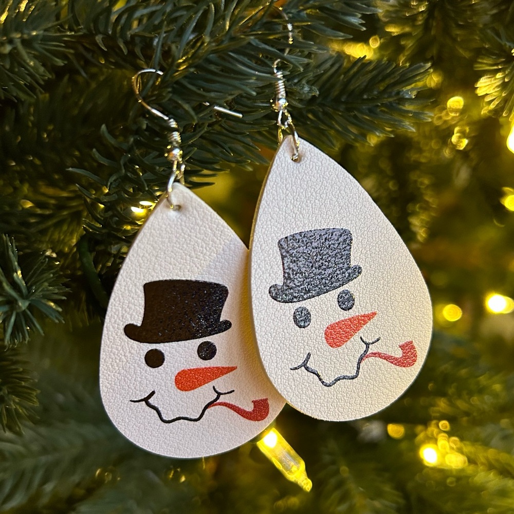Snowman ~ Faux Leather Drop Earrings ~ Brand New!